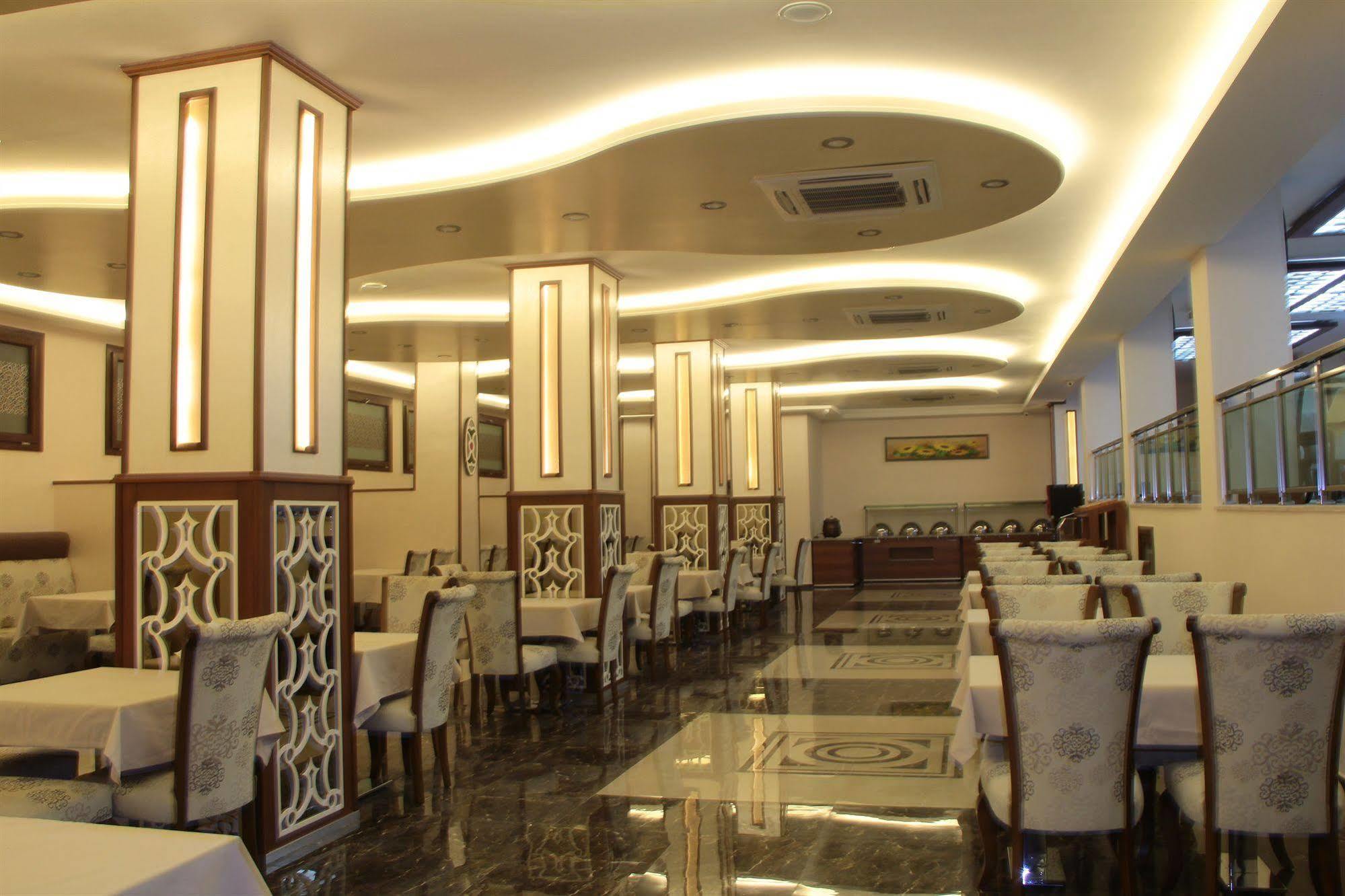 Malahit Exclusive City Hotel Фетие Екстериор снимка