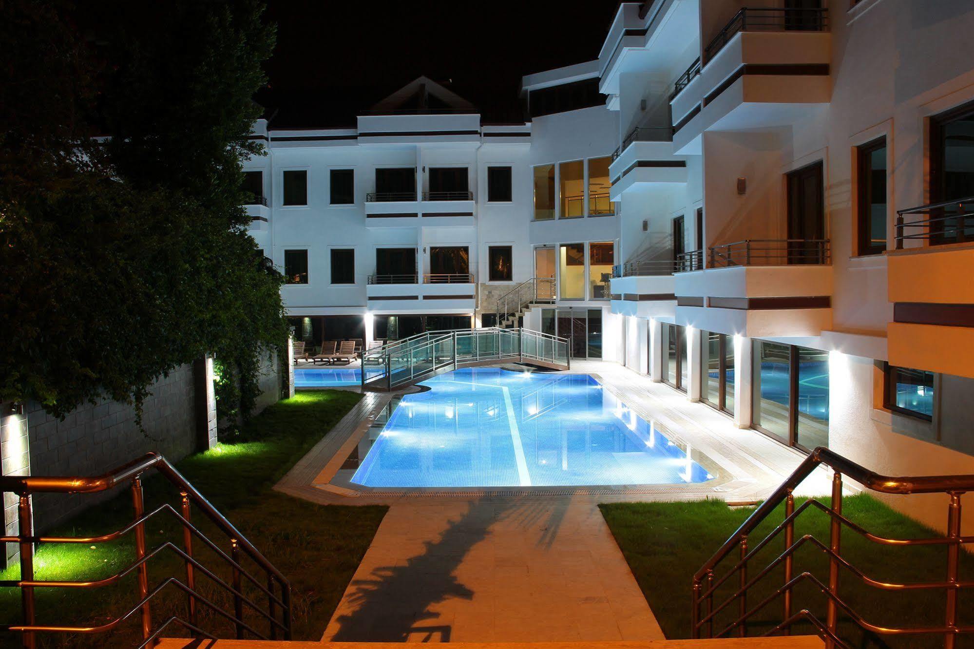 Malahit Exclusive City Hotel Фетие Екстериор снимка