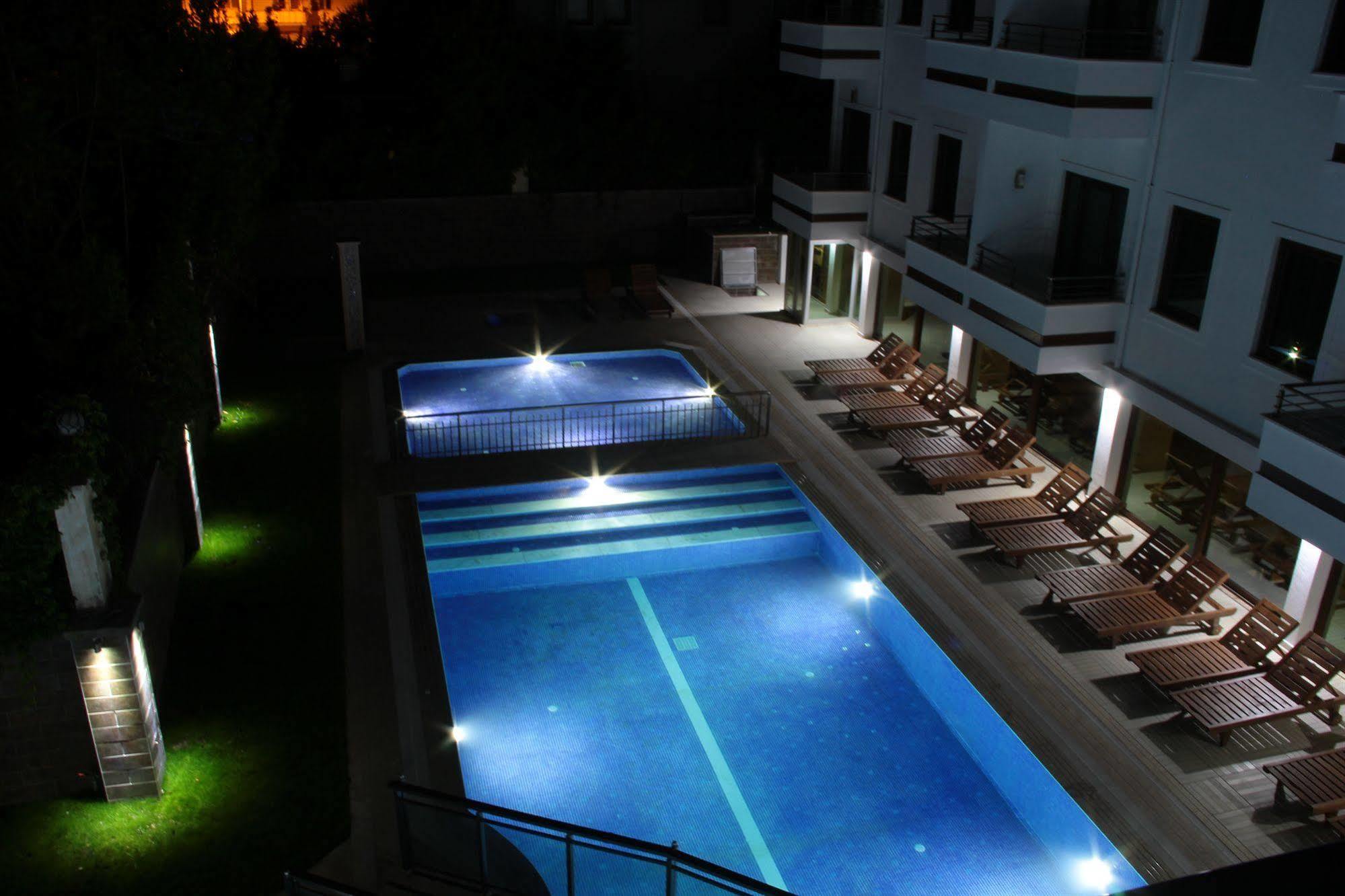 Malahit Exclusive City Hotel Фетие Екстериор снимка