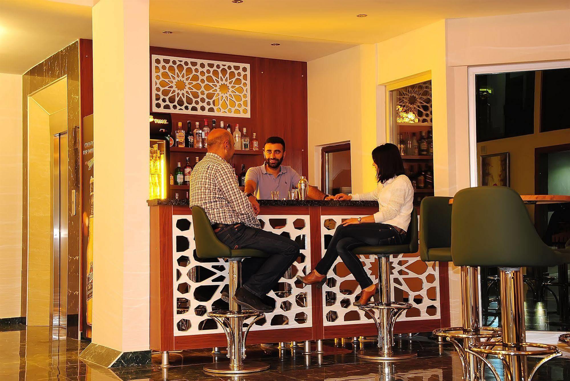 Malahit Exclusive City Hotel Фетие Екстериор снимка